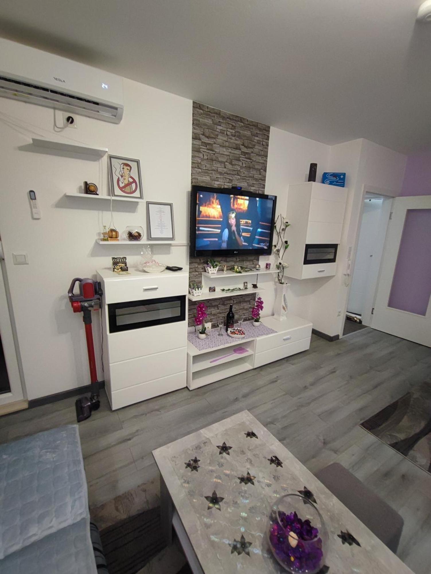 Stan Na Dan Apartman Krisfil Prnjavor Экстерьер фото